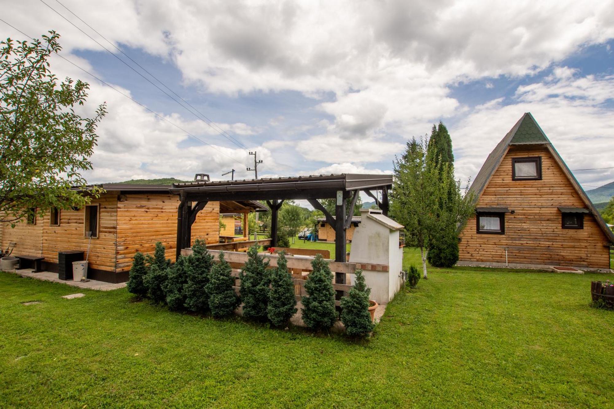 Chalet Velebitska Kuca Velika Plana Exterior photo